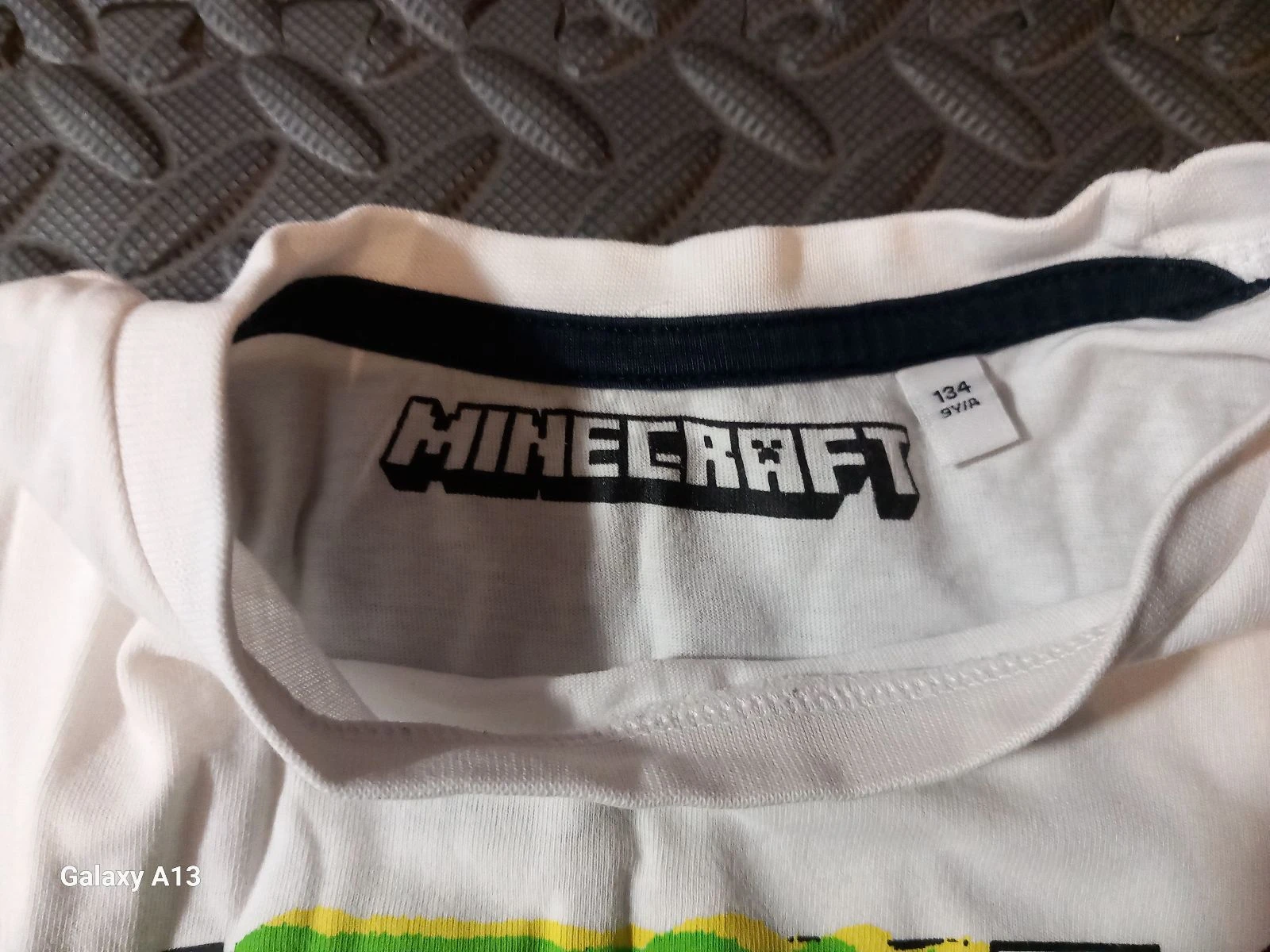 Set of 2 MINECRAFT T-shirts – Size 9 years (134 cm) – Perfect condition! – photo 3